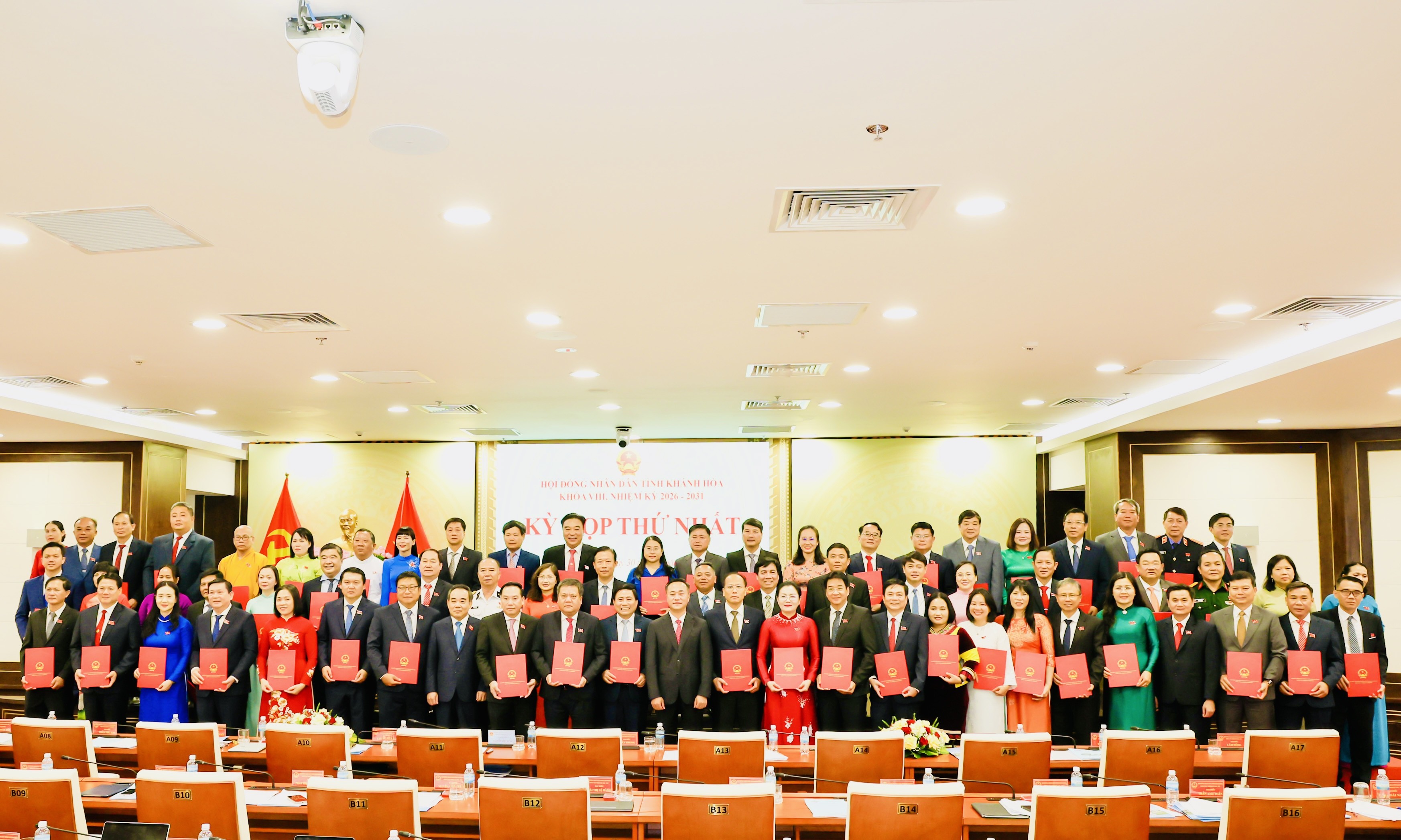 CHỦ TỊCH HĐTV CÔNG TY YẾN SÀO KHÁNH HÒA VINH DỰ NHẬN CHỨNG NHẬN ĐẠI BIỂU HĐND TỈNH KHÁNH HÒA KHÓA VIII, NHIỆM KỲ 2026 – 2031