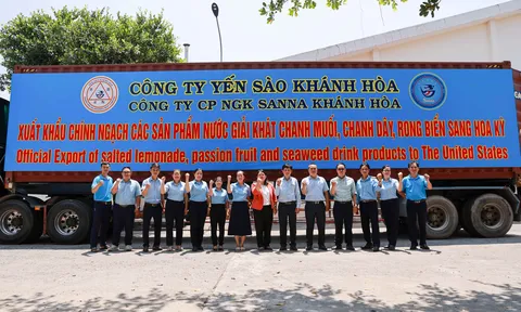 SANNA KHÁNH HÒA XUẤT KHẨU THÀNH CÔNG LÔ HÀNG NƯỚC GIẢI KHÁT ĐẦU TIÊN SANG HOA KỲ