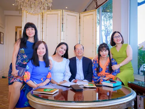 Ấn tượng vị thủ lĩnh ngành dược Việt Nam - Thầy thuốc ưu tú – Dược sĩ Chuyên khoa II Trần Tựu