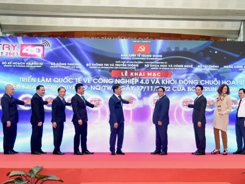 Thúc đẩy chuyển đổi số, chuyển đổi xanh, tạo đột phá rút ngắn quá trình công nghiệp hóa, hiện đại hóa đất nước