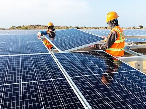 Ngành Năng lượng giảm lương, cắt thưởng là ảnh hưởng lớn nhất bởi COVID-19