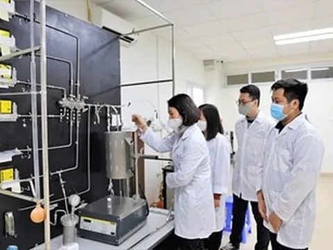 Công nghệ xúc tác mới: Xử lý hiệu quả khí thải trong quá trình sản xuất công nghiệp