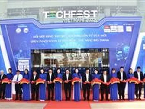 Khai mạc Triển lãm sản phẩm, dịch vụ khởi nghiệp đổi mới sáng tạo tại TECHFEST VIETNAM 2022