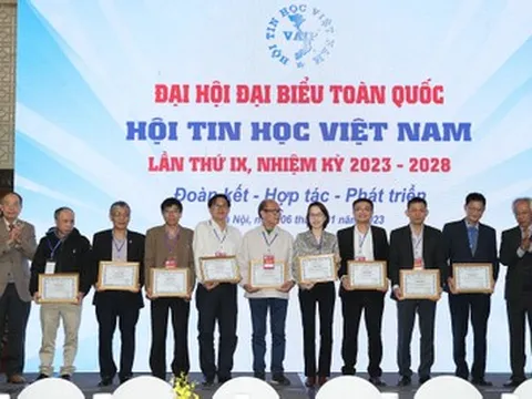 Hội Tin học Việt Nam phải lĩnh ấn tiên phong xây dựng Việt Nam số