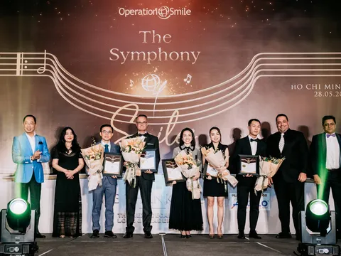 MINH LONG ĐỒNG HÀNH CÙNG OPERATION SMILE MANG LẠI NỤ CƯỜI TRỌN VẸN CHO TRẺ EM