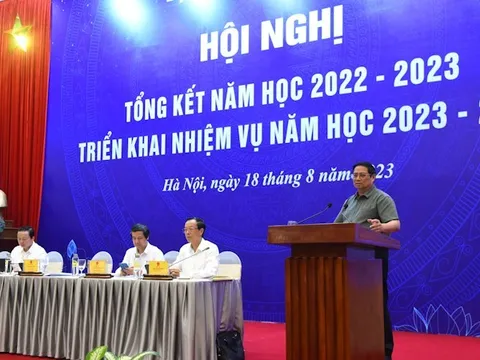 Hoàn thiện hành lang pháp lý thuận lợi để thực hiện đổi mới giáo dục, đào tạo