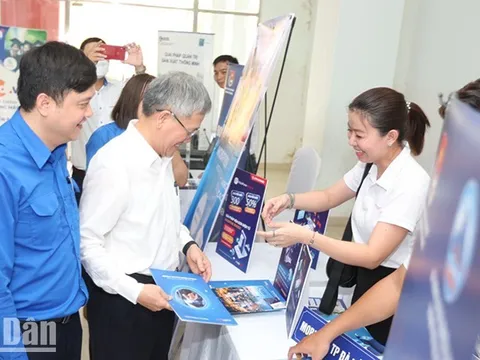 Tuổi trẻ Đà Nẵng sôi động ngày hội chuyển đổi số