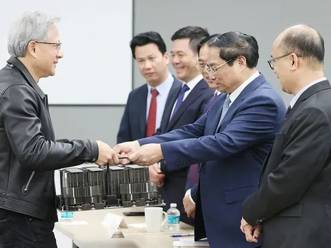 Khởi động từ cột trụ hợp tác công nghệ