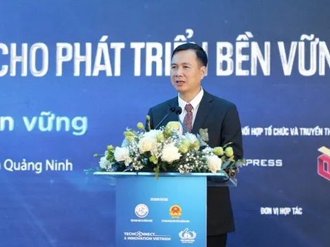 Chuyển đổi số, chuyển đổi xanh không chỉ thuần túy là ứng dụng công nghệ