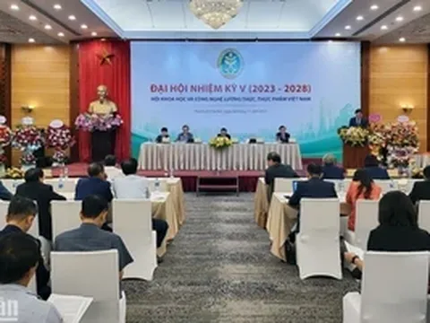 Tăng cường tập hợp lực lượng trí thức về khoa học và công nghệ thực phẩm