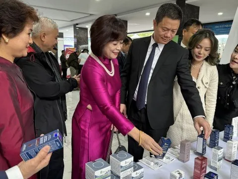 Trưng bày sản phẩm ứng dụng khoa học công nghệ và đổi mới sáng tạo