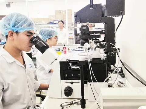 Tạo động lực để nhà khoa học cống hiến