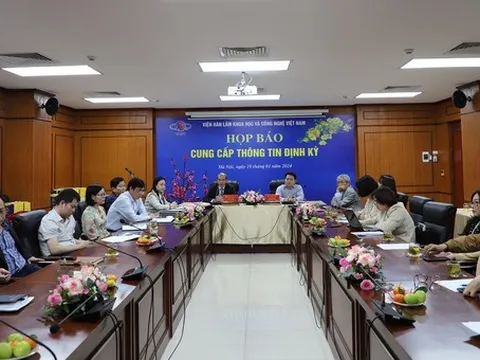 Viện Hàn lâm Khoa học và Công nghệ: Chú trọng thu hút, hỗ trợ các nhà khoa học trẻ