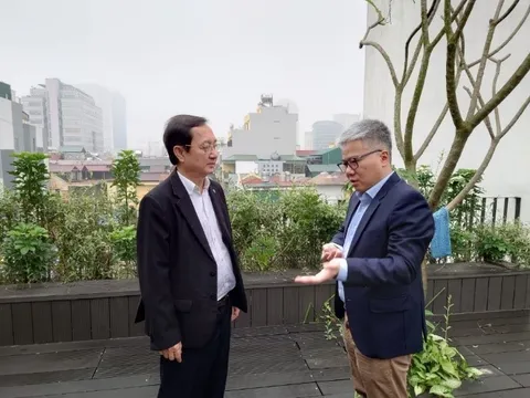 “Thu hút nhân tài, tạo động lực thúc đẩy nghiên cứu cơ bản vì sự phát triển bền vững”