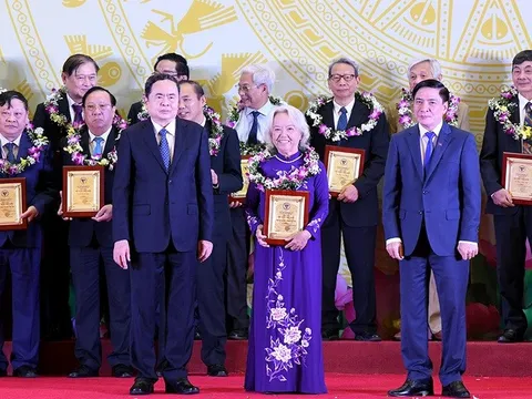 Khát vọng sáng tạo, đưa nền khoa học nước nhà hội nhập với thế giới