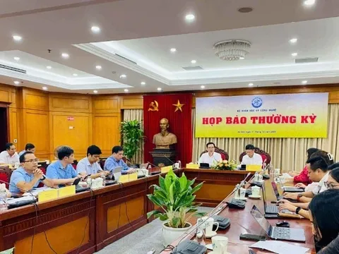 Xây dựng và hoàn thiện chính sách pháp luật về khoa học và công nghệ