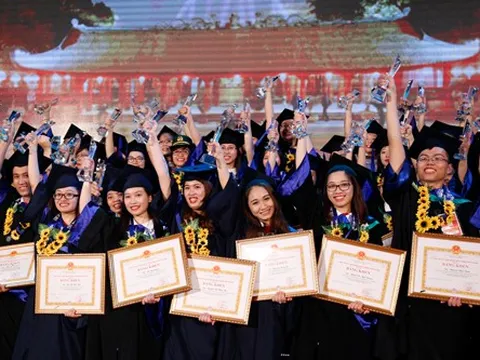 Tiếp tục xây dựng và phát huy vai trò của đội ngũ trí thức đáp ứng yêu cầu phát triển đất nước nhanh và bền vững giai đoạn mới