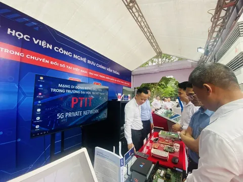 Triển lãm công nghệ tiên phong kiến tạo một Việt Nam số-đổi mới-sáng tạo