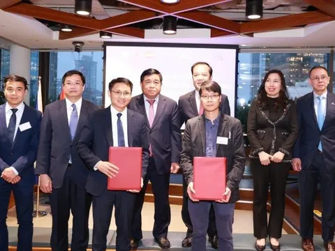 Hợp tác Việt Nam-Anh trong đổi mới sáng tạo, phát triển công nghệ chiến lược