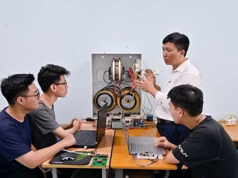 Đổi mới và hoàn thiện cơ chế, chính sách phát triển khoa học, công nghệ