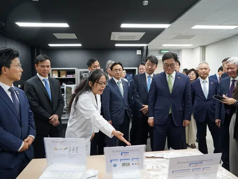 Biểu tượng quan hệ hợp tác Việt - Hàn về khoa học công nghệ, đổi mới sáng tạo và chuyển đổi số