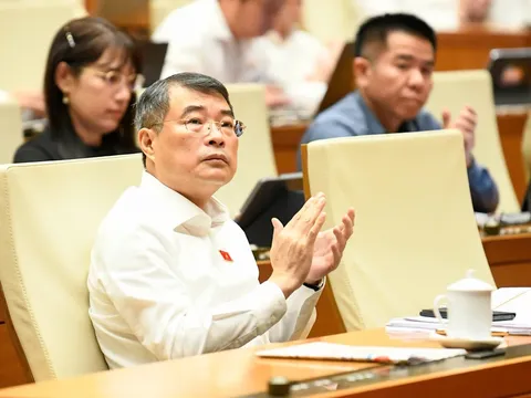 Cắt giảm loạt thủ tục để thúc đẩy phát triển khoa học công nghệ